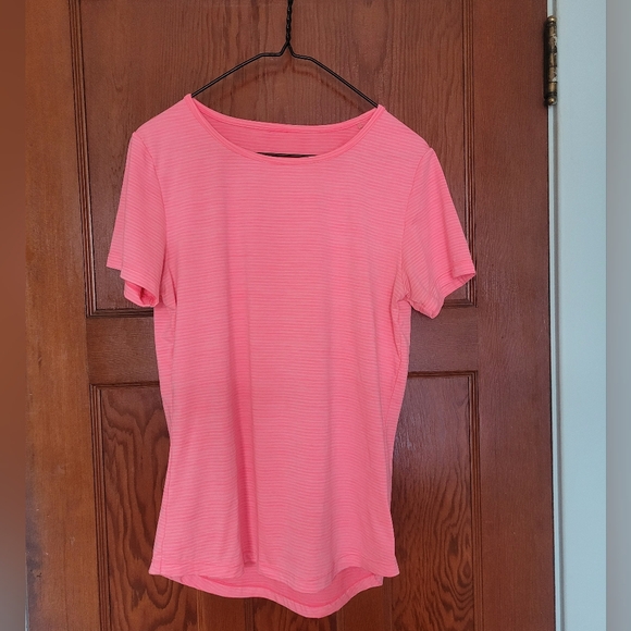 3 work out tops - Picture 6 of 6